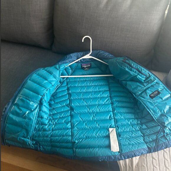 Patagonia Down Sweater • Lagom Blue • Small - Picture 9 of 16